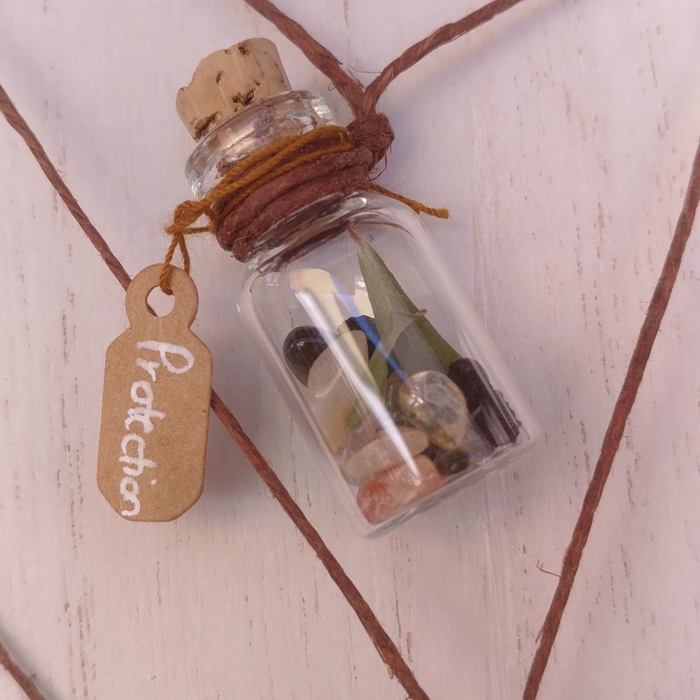 Protection Spell Bottle - Picture 3 of 4